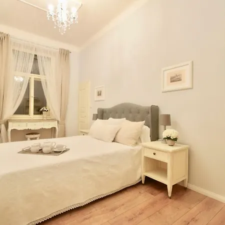 Apartment Your Sekaninova Prague